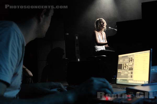 EMILY HAINES AND THE SOFT SKELETON - 2007-06-08 - PARIS - La Maroquinerie - 